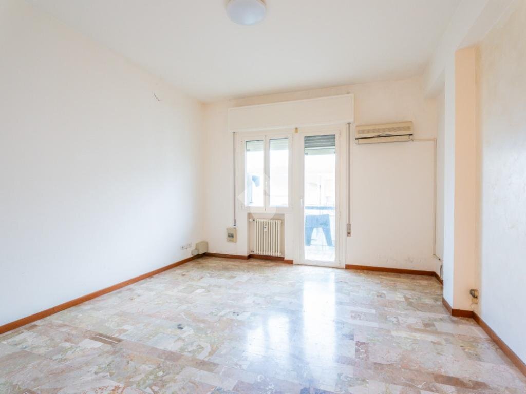 Quadrilocale Viale Regina Elena, Rimini - foto 1