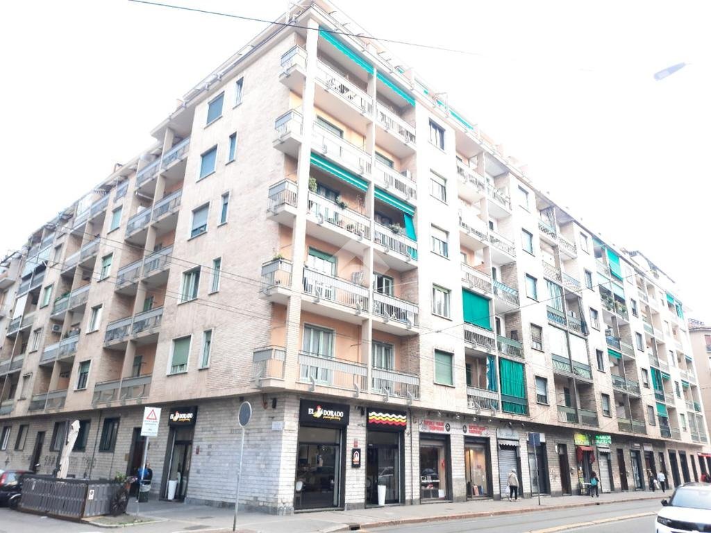 Bilocale Via Genova, Torino (zona Nizza Millefonti) - foto 2