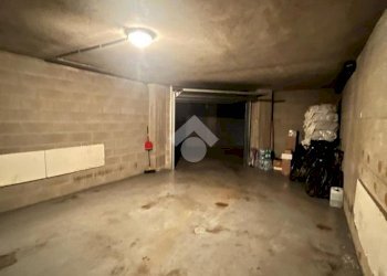 Box Via Borgosesia, Torino (zona Parella) - foto 6