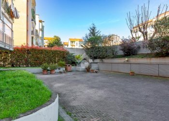 Box Via Borgosesia, Torino (zona Parella) - foto 12