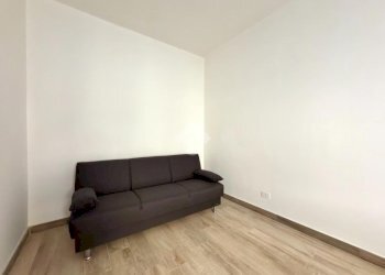 One-room apartment Via Viverone, Torino (neighborhood Parella) - photo 9