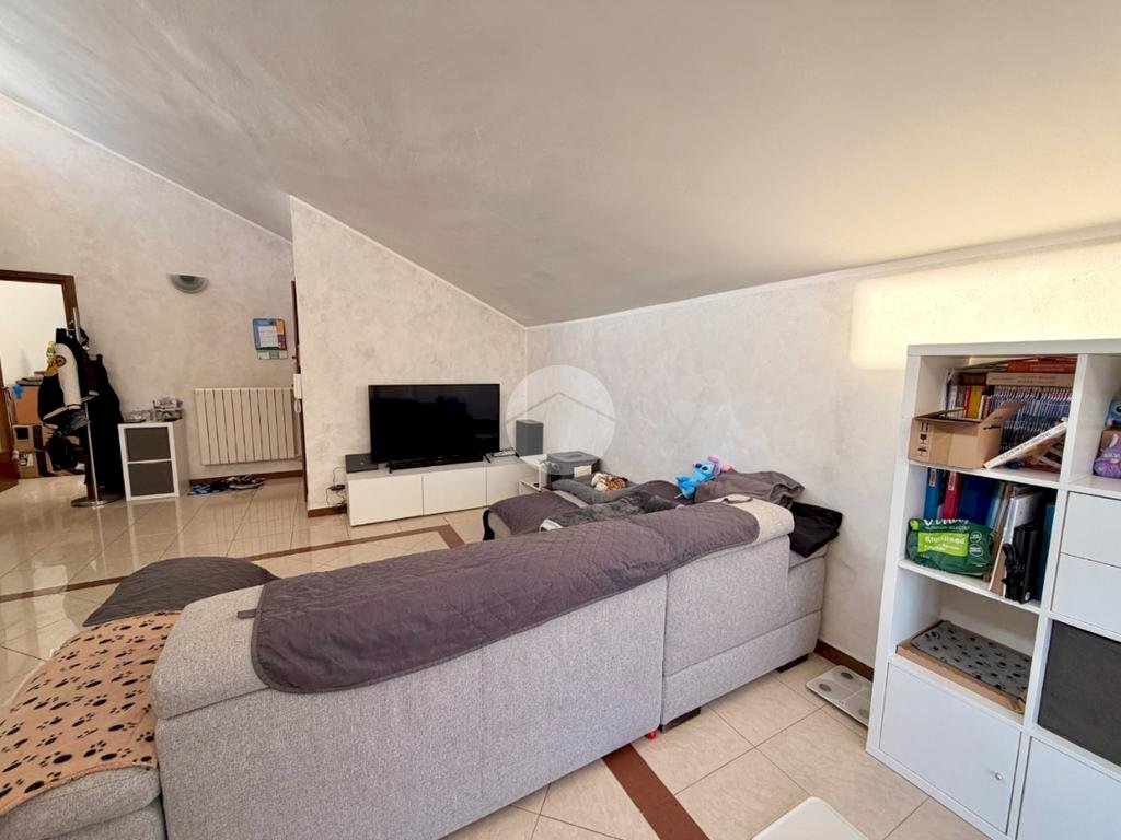 Apartment Via Pianezza, Torino (neighborhood Lucento) - photo 2