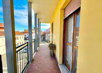 Villa Str. Biandrate, Novara - foto 32