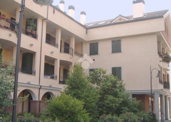 Box Cassina De' Pecchi, Cassina de' Pecchi - photo 1