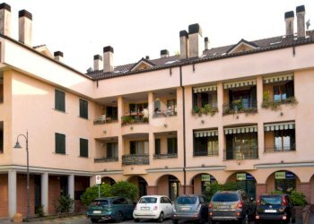 Box Cassina De' Pecchi, Cassina de' Pecchi - photo 3