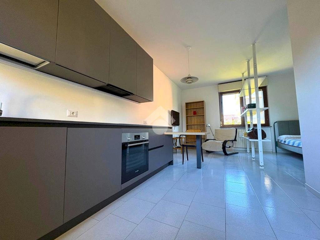 Bilocale Via Pietro Mascagni, Legnano - foto 1