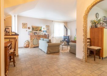 Porzione di casa Viale Rubicone, Cesenatico - foto 1