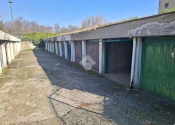 Box Via Gramsci, Pessano con Bornago - foto 1