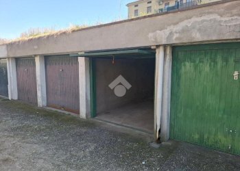 Box Via Gramsci, Pessano con Bornago - foto 3