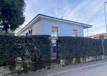 Appartamento via puccini, Parabiago - foto 2