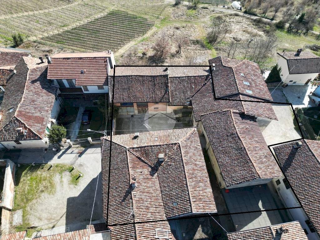 Casa semi indipendente Via Vassalli, La Morra - foto 3