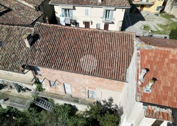 Casa semi indipendente Via Vassalli, La Morra - foto 13