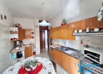 Foto 10 - Quadrilocale Via Cristoforo Colombo
 
16, Scandicci - foto 10