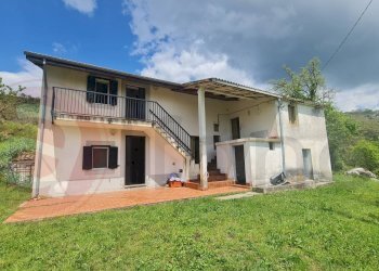 Foto 1 - Rustico Via Cerreto
 
38, Santopadre - foto 1