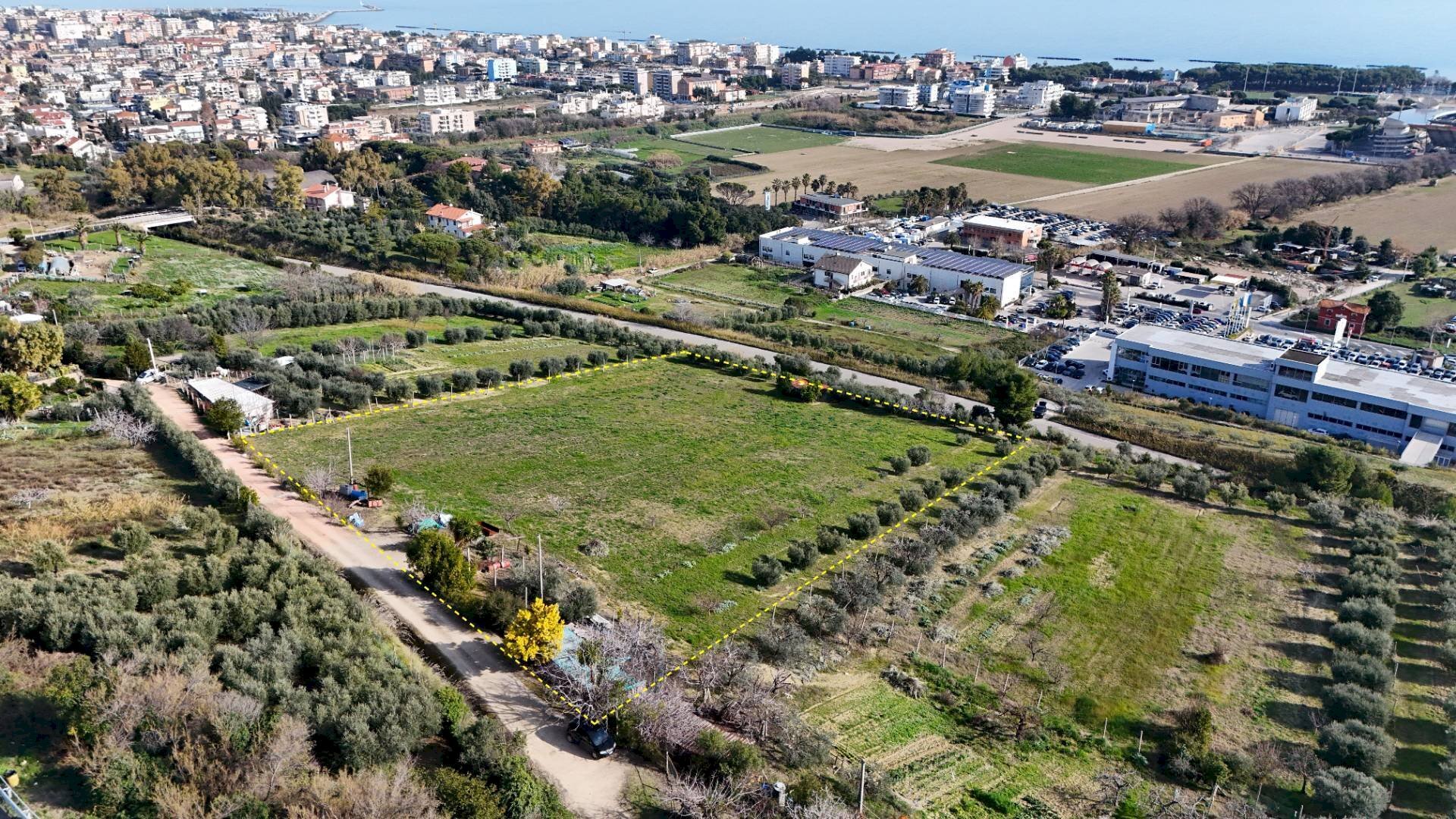 Foto 1 - Terreno agricolo Contrada Monte Aquilino
 
snc, San Benedetto del Tronto - foto 1