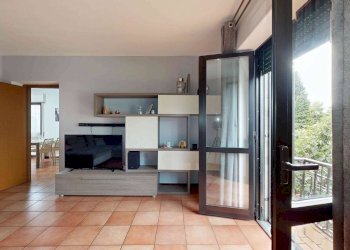 Foto 2 - Trilocale via giuseppe garibaldi, Locate Varesino - foto 2