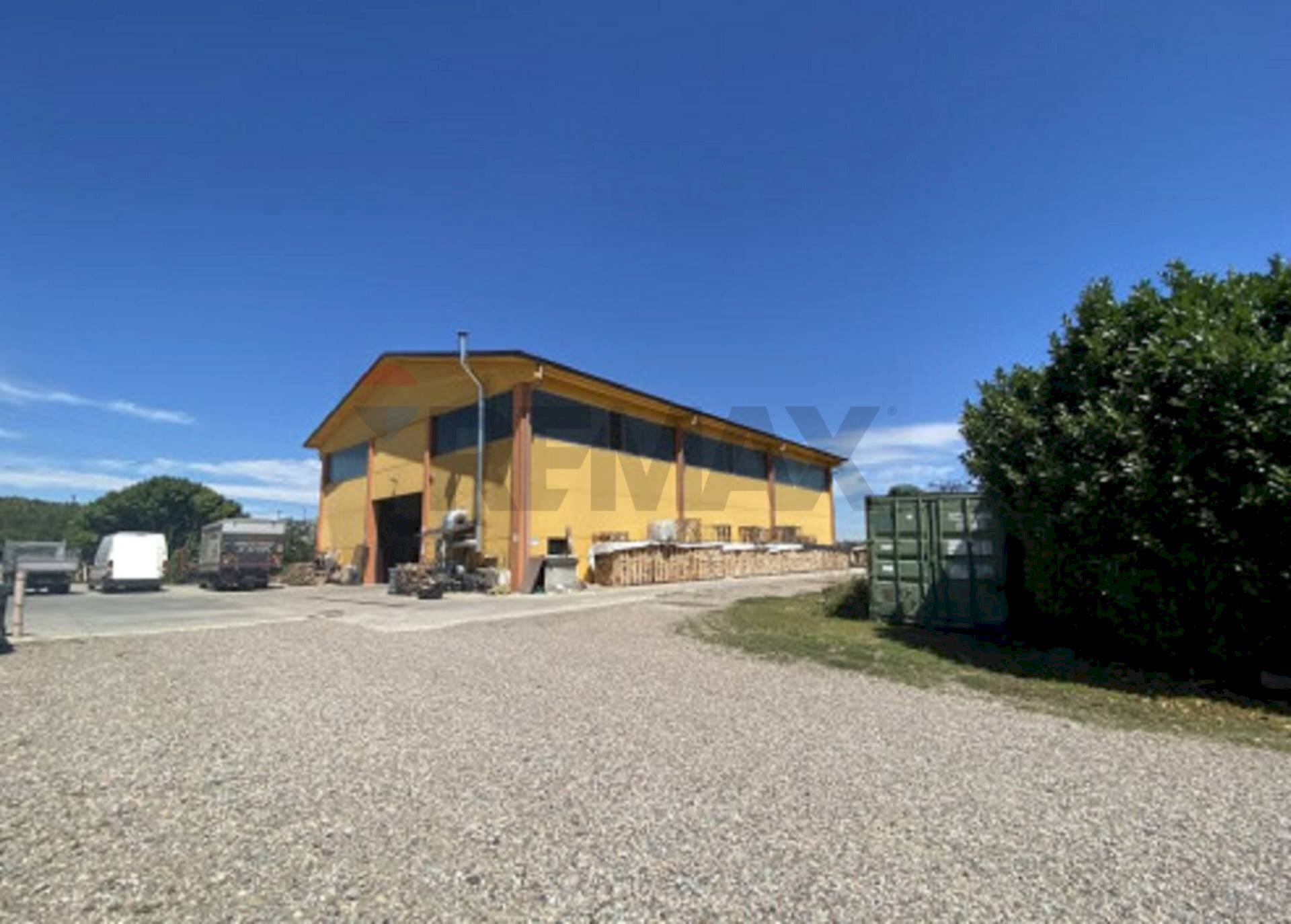 Casa all\'aperto - Capannone via don sturzo
 
snc, Marcallo con Casone - foto 3