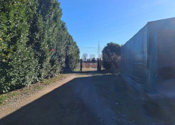 Edificio all\'aperto - Capannone via don sturzo
 
snc, Marcallo con Casone - foto 17