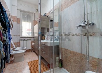 Bagno - Casa semi indipendente Ticino
 
26, Rho - foto 12