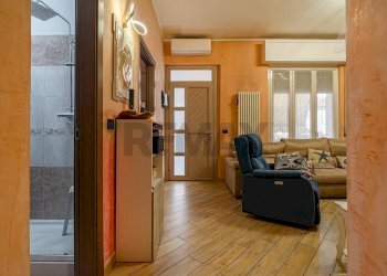 Soggiorno - Casa semi indipendente Ticino
 
26, Rho - foto 22