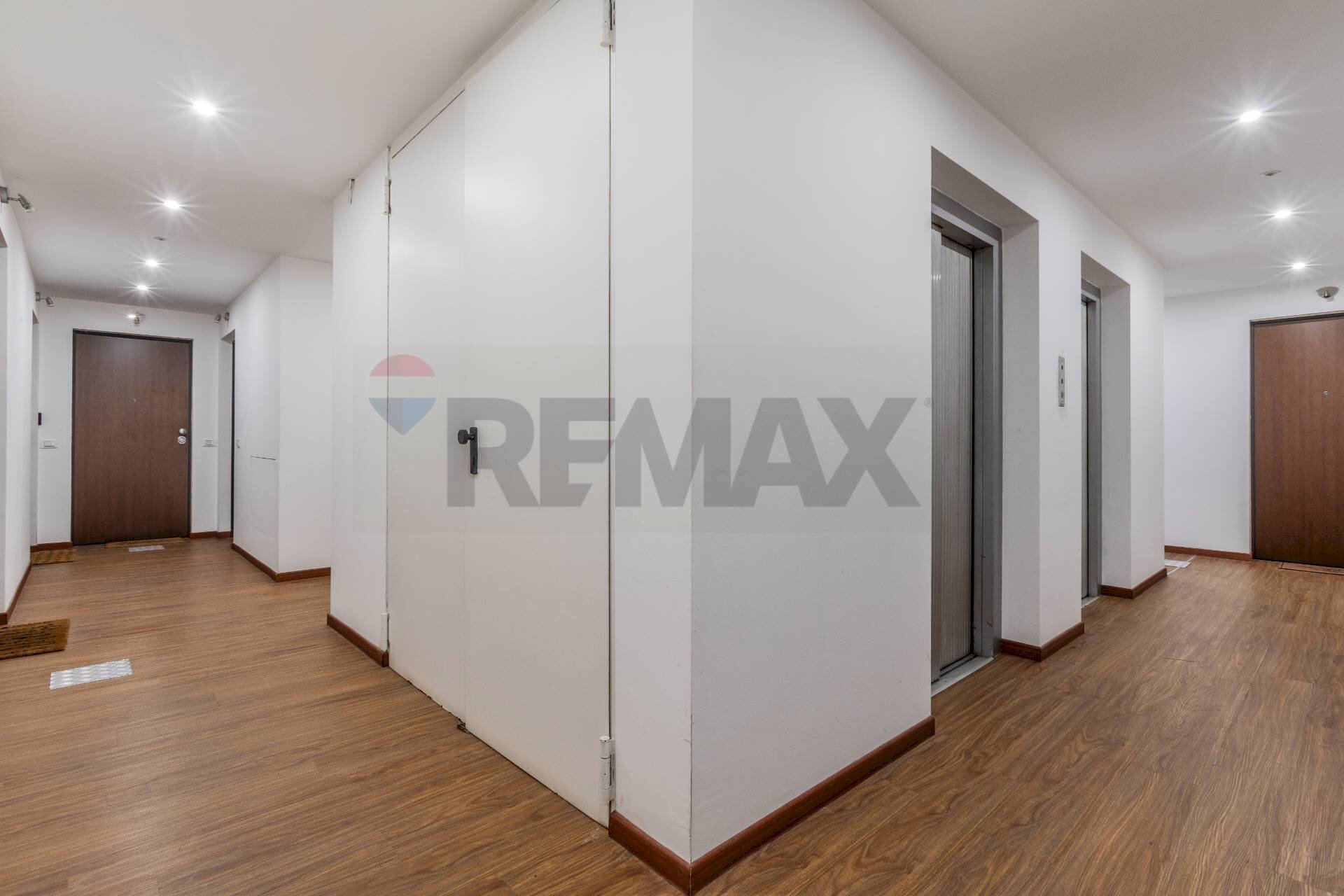 Hall / corridoio - Bilocale Via Noto
 
10, Milano - foto 3