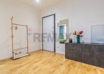 Hall / corridoio - Bilocale Via Noto
 
10, Milano - foto 12