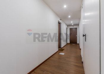 Hall / corridoio - Bilocale Via Noto
 
10, Milano - foto 26