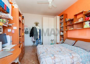 Camera / camera da letto - One-room apartment Via Achille Grandi
 
11, Sesto San Giovanni - photo 4