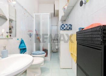 Bagno - One-room apartment Via Achille Grandi
 
11, Sesto San Giovanni - photo 9