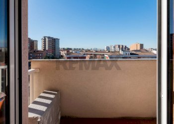 Balcone - One-room apartment Via Achille Grandi
 
11, Sesto San Giovanni - photo 16