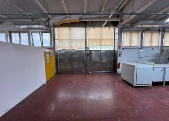 Parcheggio - Capannone via Piemonte
26, Opera - foto 5