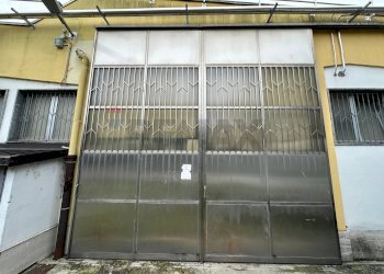 Edificio all\'aperto - Capannone via Piemonte
26, Opera - foto 39