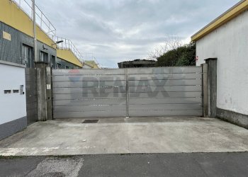 Terrazza - Capannone via Piemonte
26, Opera - foto 41