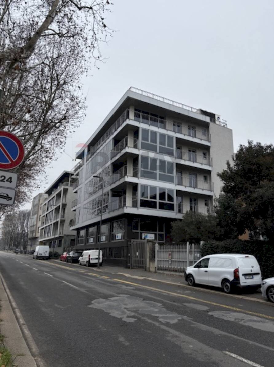 Edificio all\'aperto - Ufficio Viale Lunigiana
 
40, Milano - foto 1