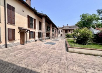 Edificio all\'aperto - Trilocale via Trento
 
4, Peschiera Borromeo - foto 38