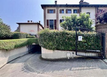 Casa all\'aperto - Trilocale via Trento
 
4, Peschiera Borromeo - foto 42