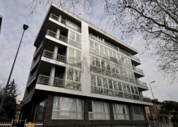 Edificio all\'aperto - Ufficio Viale Lunigiana
 
40, Milano - foto 1