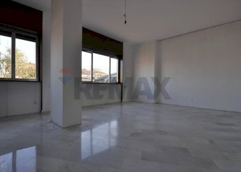 Stanza vuota - Ufficio Viale Lunigiana
 
40, Milano - foto 12