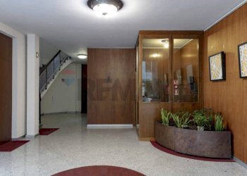 Ricezione / Lobby - Ufficio Viale Lunigiana
 
40, Milano - foto 13
