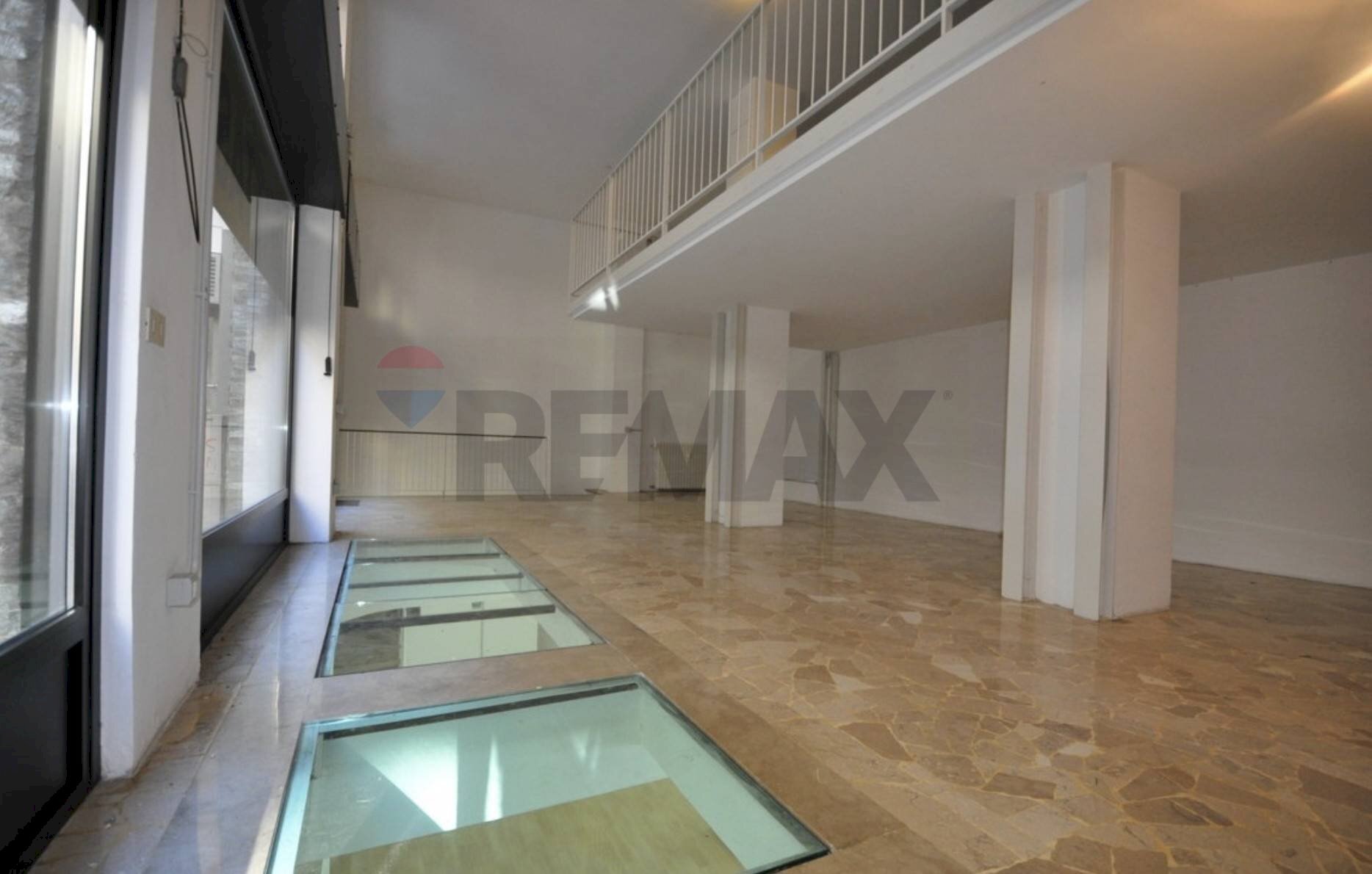 Parcheggio - Shop Via Medici
15, Milano - photo 2