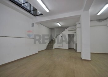 Parcheggio - Shop Via Medici
15, Milano - photo 6