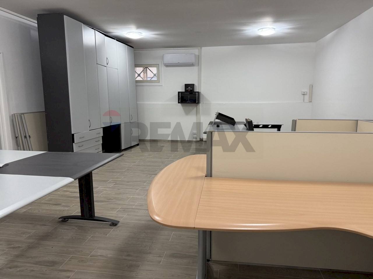 Soggiorno - Stable - Palace Strada Stoppelli
 
9, Bari - photo 1