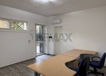 Ufficio - Stabile - Palazzo Strada Stoppelli
 
9, Bari - foto 3