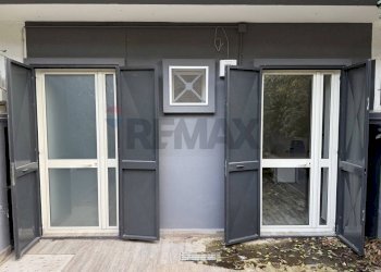 Terrazza - Stabile - Palazzo Strada Stoppelli
 
9, Bari - foto 8