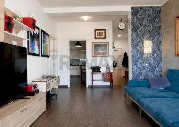 Soggiorno - Quadrilocale Via Montrone
 
47, Valenzano - foto 4