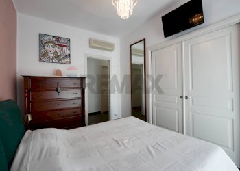 Camera / camera da letto - Quadrilocale Via Montrone
 
47, Valenzano - foto 14