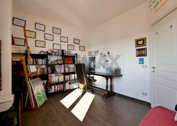 Ufficio - Quadrilocale Via Montrone
 
47, Valenzano - foto 17