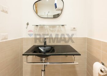 Bagno - Quadrilocale Strada Dietro San Vito
 
22-23, Bari - foto 17