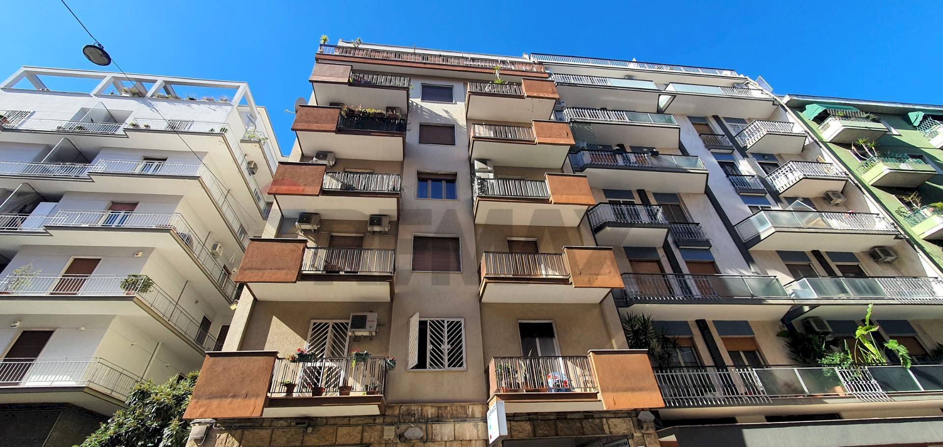 Edificio all\'aperto - Appartamento Via Sagarriga Visconti
 
203, Bari - foto 1