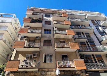 Edificio all\'aperto - Appartamento Via Sagarriga Visconti
 
203, Bari - foto 1